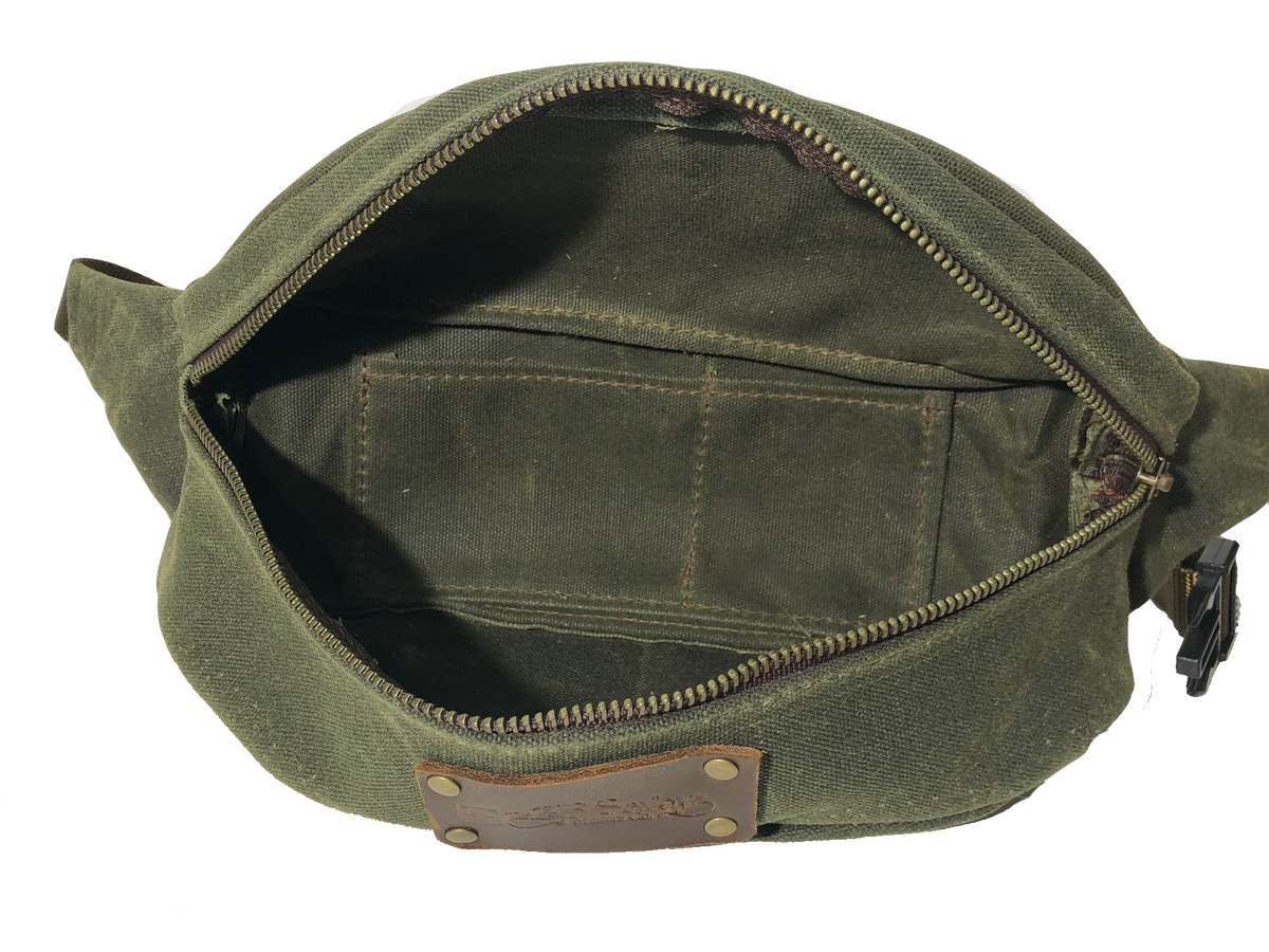 Fanny Pack in Forest Green ZB Savoy